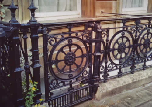 gate and railing welding Manchester Bolton Bury